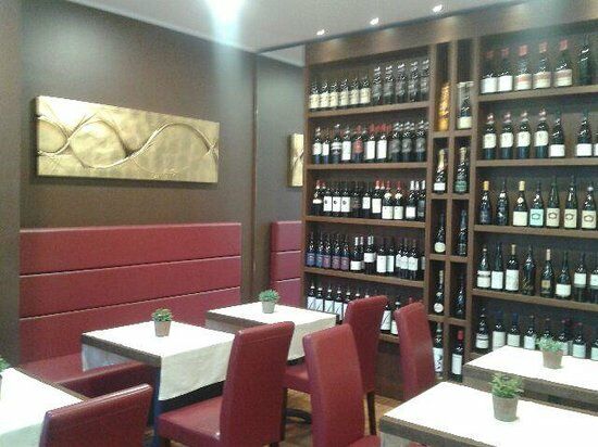 Tonetti Wine Bar & Restaurant