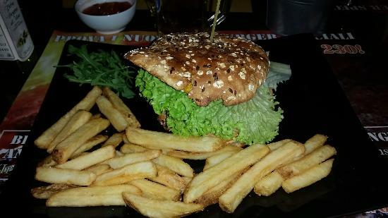 Hamburgheria birreria jalapeno