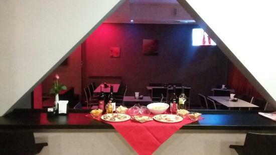 Diamond Lounge Bar