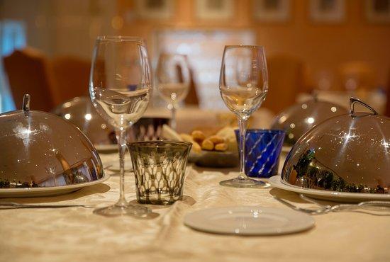 EAT Restaurant