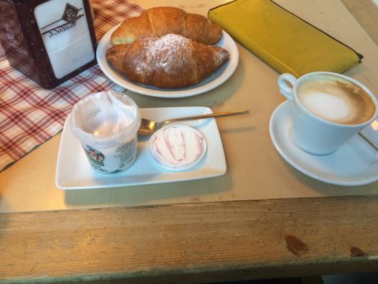 Le Corti