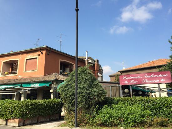 Ristorante Ambrosiano Di Xu Pinguang & C. SAS