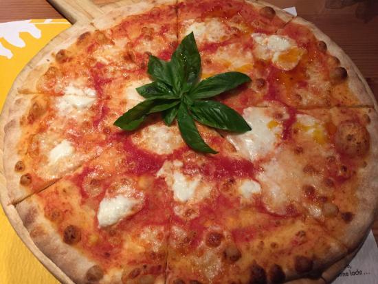 La Colmen Pizzeria