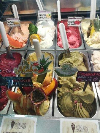 Gelateria Nevelatte