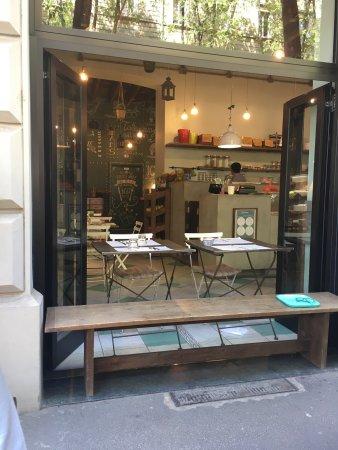 Chez Nous 29