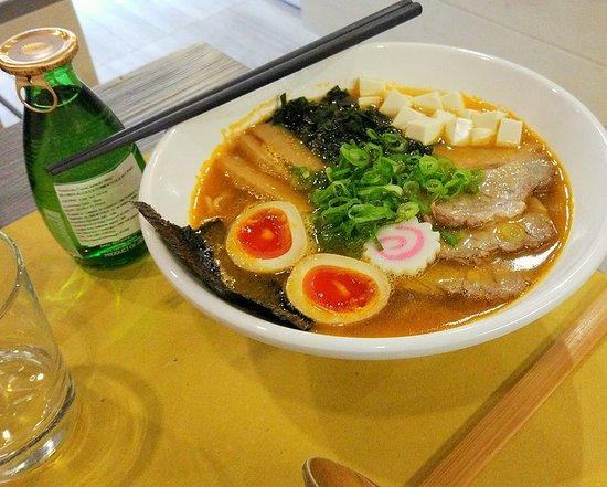 Mi-Ramen Bistro