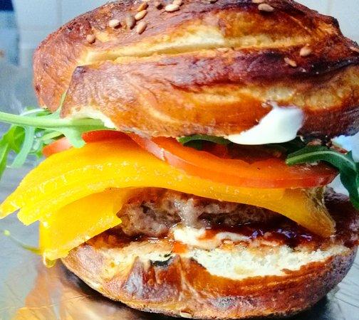 Bass Brezel