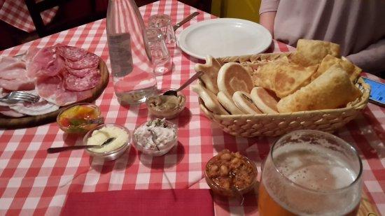 Trattoria Emiliana Amarcord
