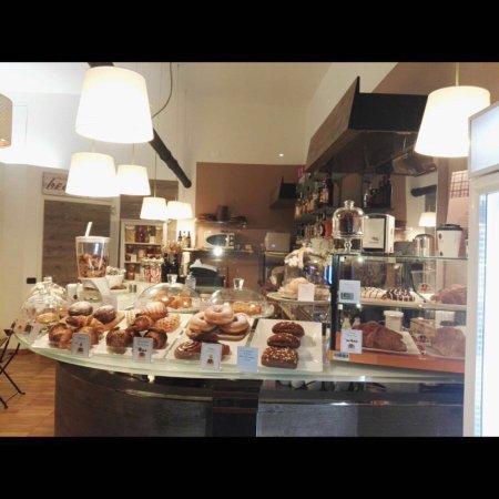 Dinchi Cafe