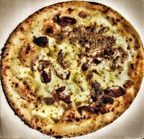 Mastro Pizza