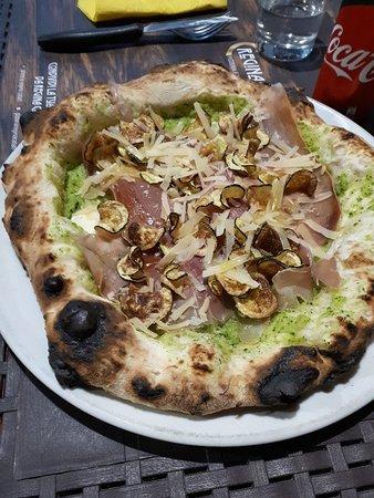 Pizzeria Regina Catari