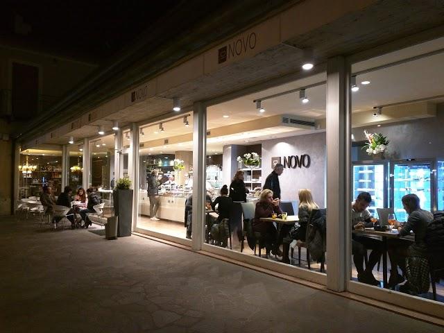 Di Novo Pastries
