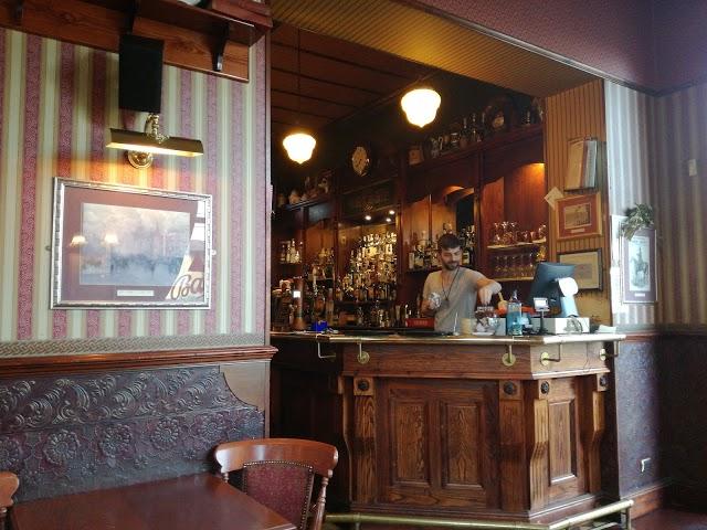 Main Street Pub