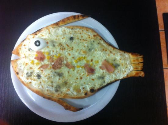 Pizzeria Pazzzaria
