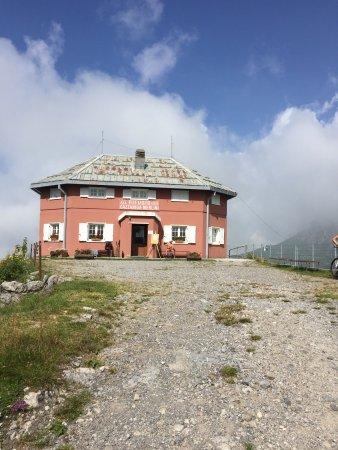 Rifugio Cazzaniga Merlini