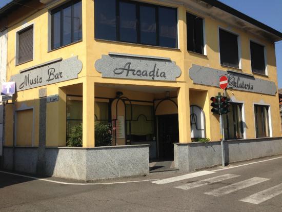 Arcadia Bar
