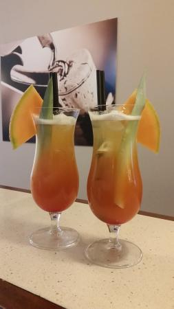 DUCKTAIL Winebar & Caffetteria