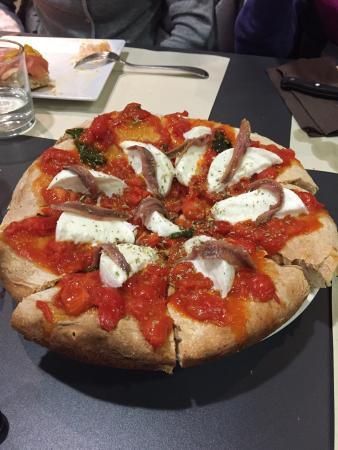 Luca Piva Taste Bar