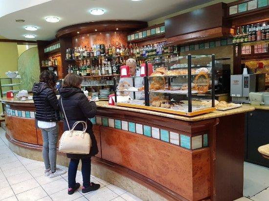 La Vecchia Milano Café