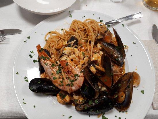 Hotel Ristorante Pizzeria Caviate