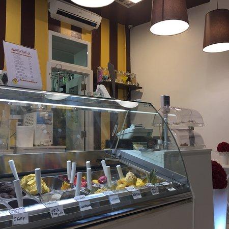 Gelateria Mango Esotico