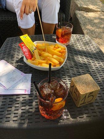 Giona Beach Lounge