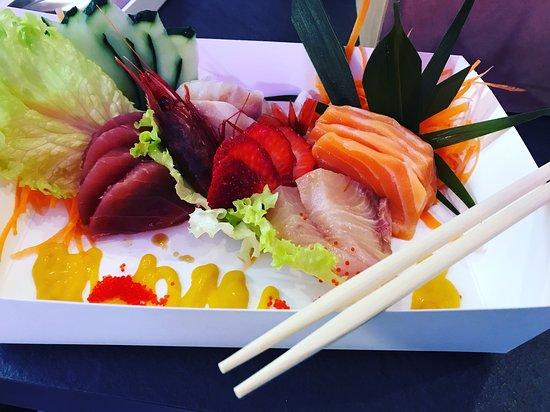 Waiki Tropical Sushi