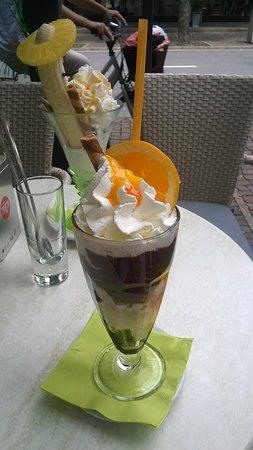 Gelateria Bar Lollipop