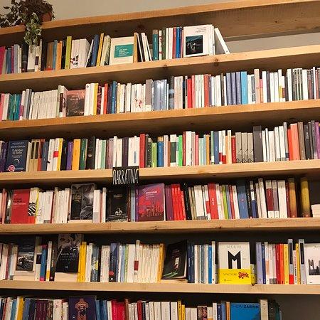 Anarres Libreria-Bistrot