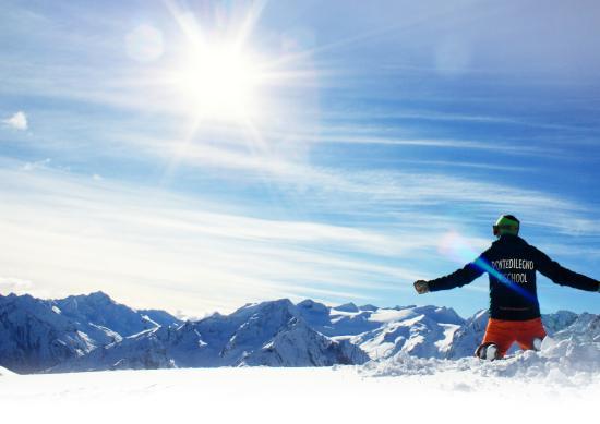 Pontedilegno Ski School