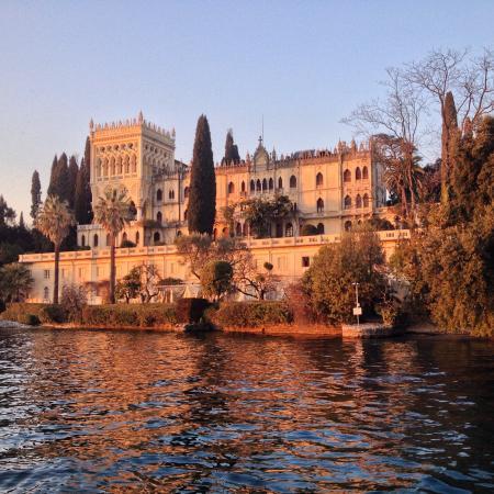 SirmioneBoats - Consorzio Motoscafisti Sirmione