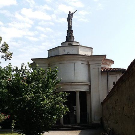 Tempietto del Fauno di Palazzo Arese Borromeo