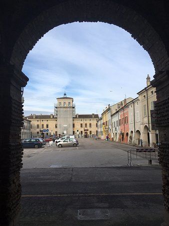 Torre dell'orologio di Rivarolo Mantovano
