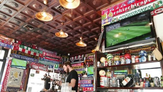 442 Sports Pub