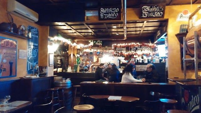 Cheers Pub