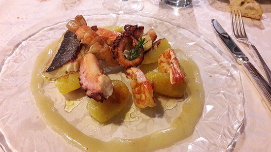 Taverna 800